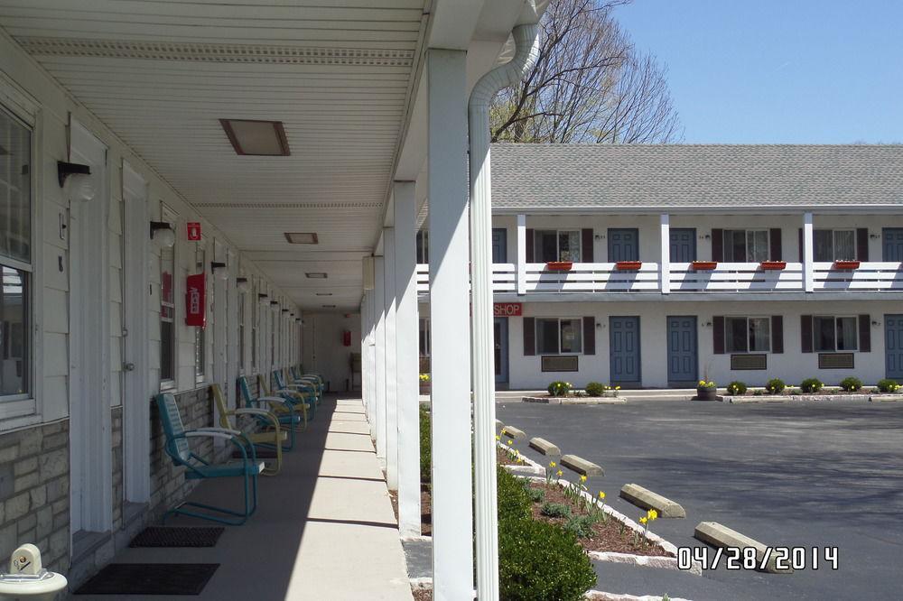 Roosevelt Inn Hyde Park Bagian luar foto